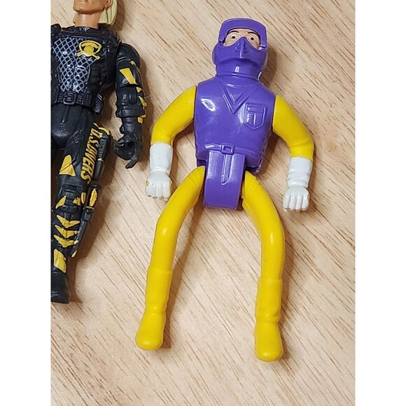 Action Figure Lot – Set of 5 Mixed Figurines - Picture 3 of 12